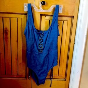 One piece bathing suit